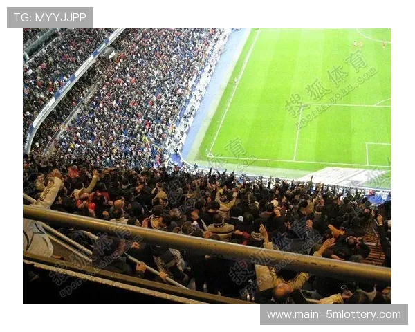 马德里大奖赛筹备进展：倾斜弯道设计与看台设置完成