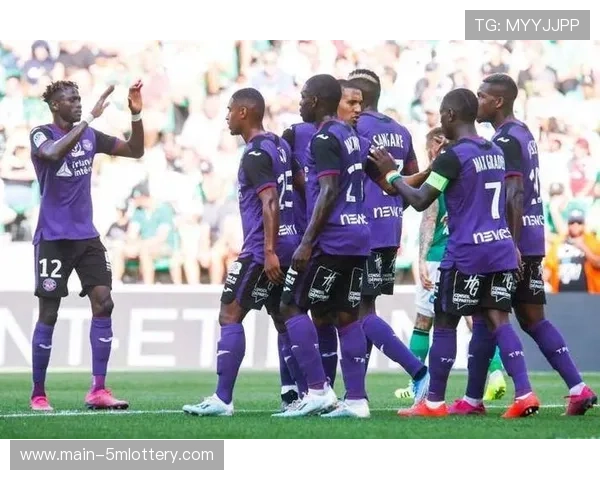 欧塞尔保级形势严峻,巴黎FC客场抢分成功 欧塞尔保级形势严峻,巴黎FC客场抢分成功